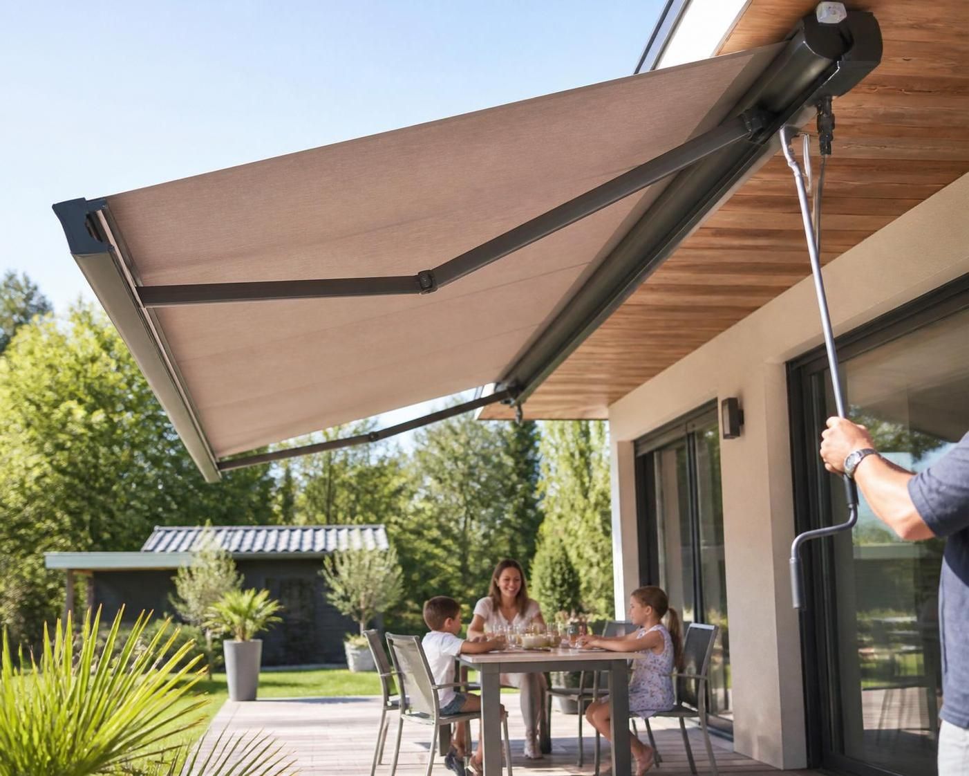 Store banne 4x3 manuel : modĂšles fiables et installation soi-mĂȘme 4 dĂ©couvrez nos stores bannes 4x3 manuels, alliant fiabilitĂ© et simplicitĂ© d'installation pour protĂ©ger efficacement votre terrasse ou balcon.