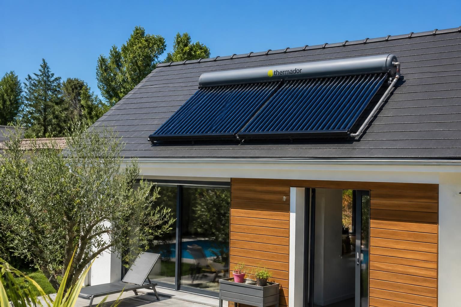 découvrez comment les panneaux solaires peuvent vous aider à produire votre eau chaude sanitaire de manière écologique et économique.